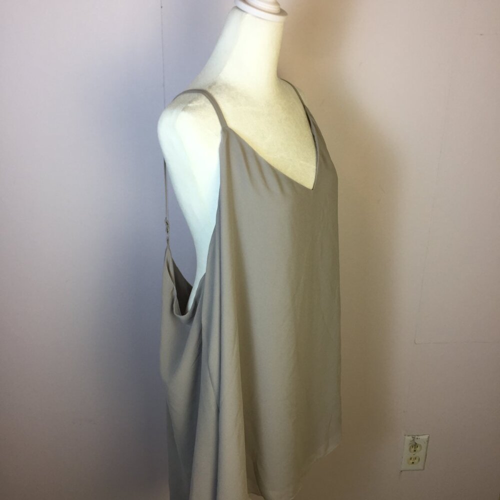Torrid Sophie Camisole Tank Top Size 5X Womans Beige Plus V-neck Layered Chiffon - Picture 11 of 12